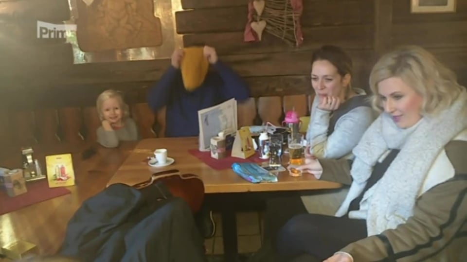 19. 3. 2018 TOPSTAR: TEREZA ČERNOCHOVÁ NÁM KONEČNĚ UKÁZALA SVÉHO BLONĎATÉHO ANDÍLKA!
